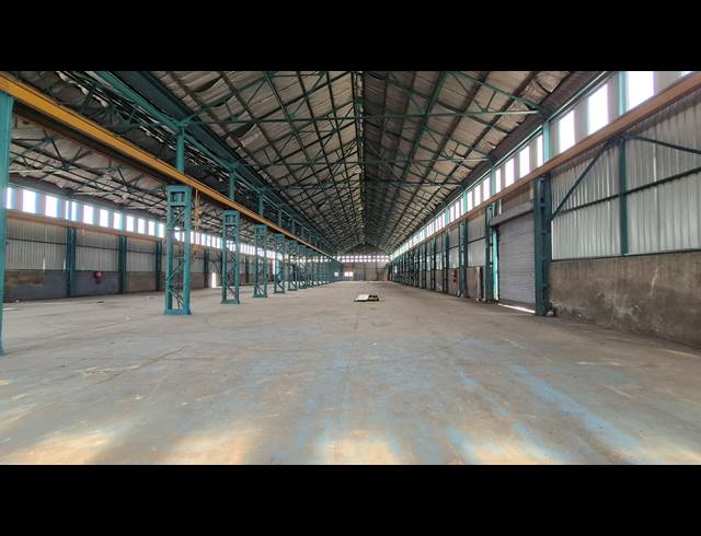 3,000M² FACTORY FOR SALE IN BOKSBURG EAST